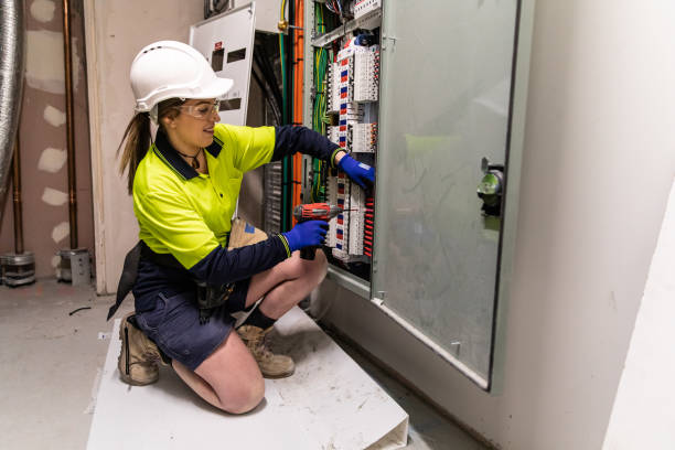 Professional Electrician in Chisholm, MN